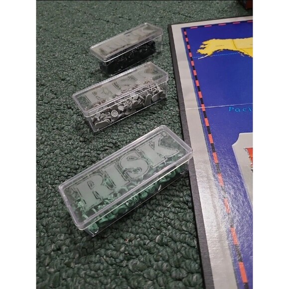 1993 Risk Board Game by Parker Brothers Missing Rule Book Very Good Condition - Picture 7 of 10